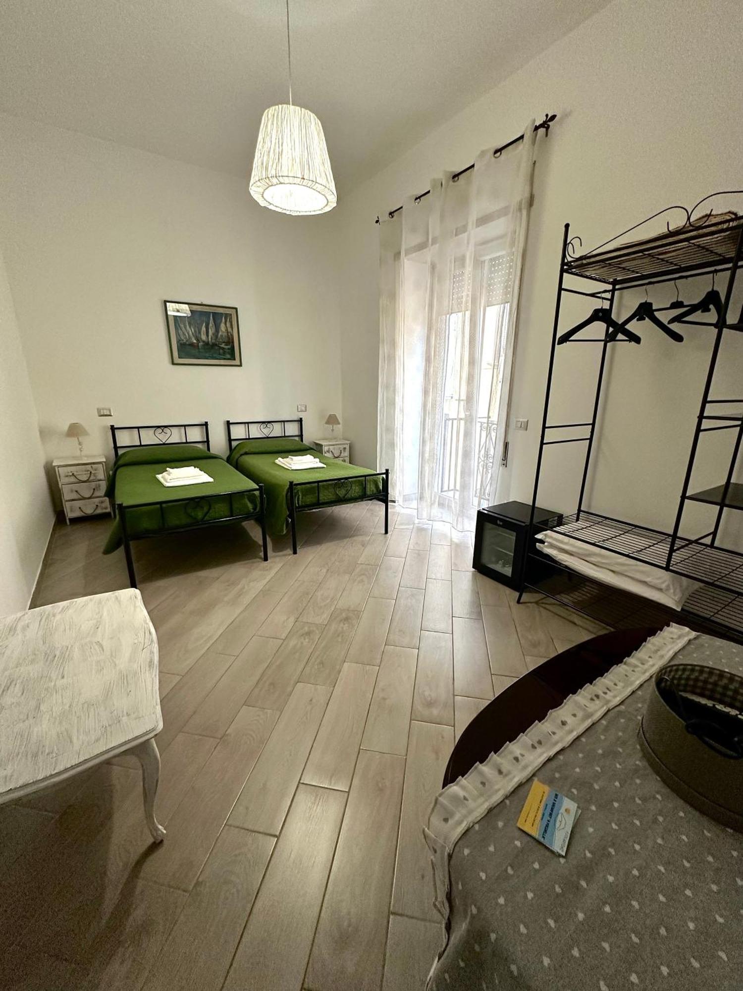 B&B 'A Vucchella Неаполь Экстерьер фото