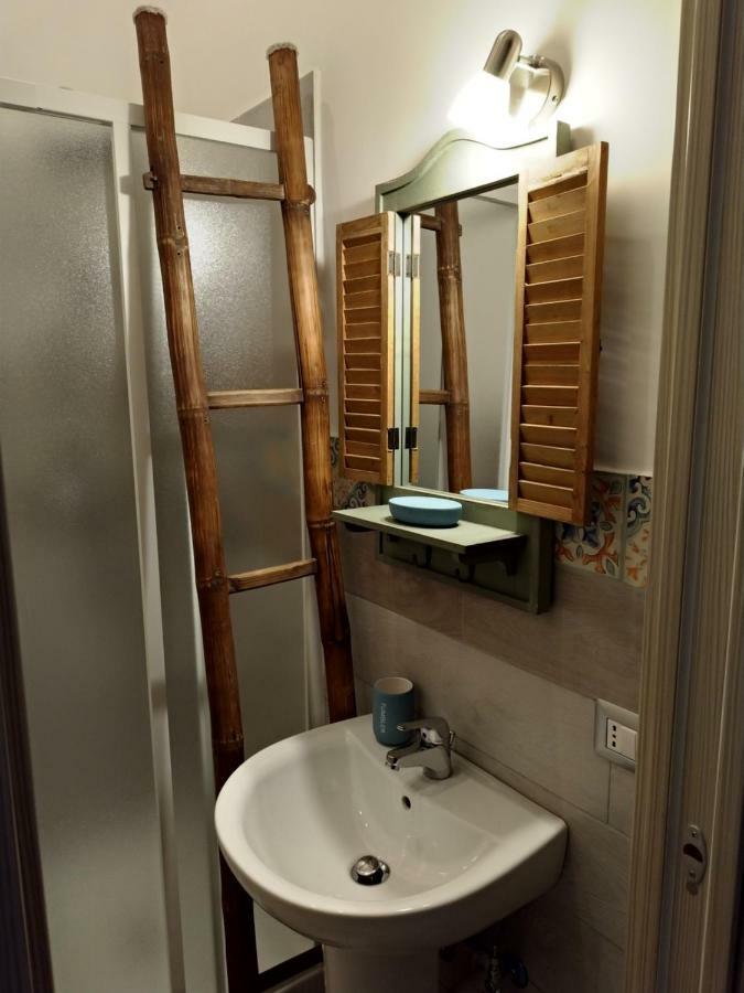 B&B 'A Vucchella Неаполь Экстерьер фото